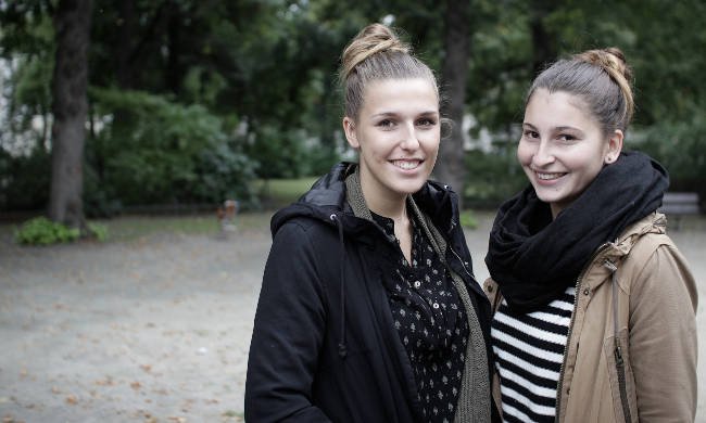 Isabel Köder und Cecilia Mlayeh